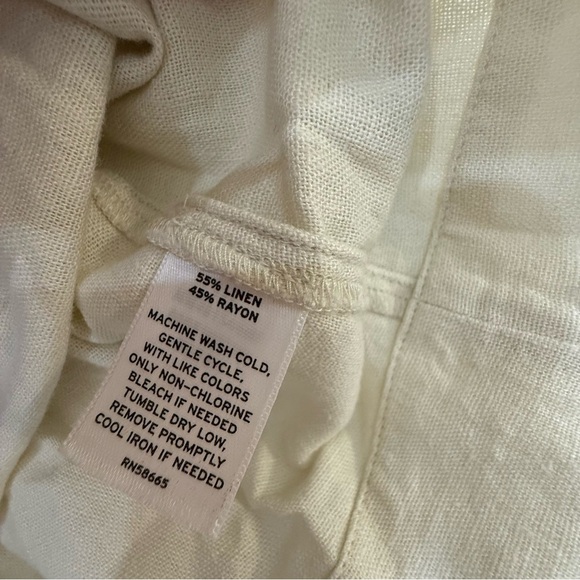 Melrose and Market Women's Linen Top - Picture 3 of 4